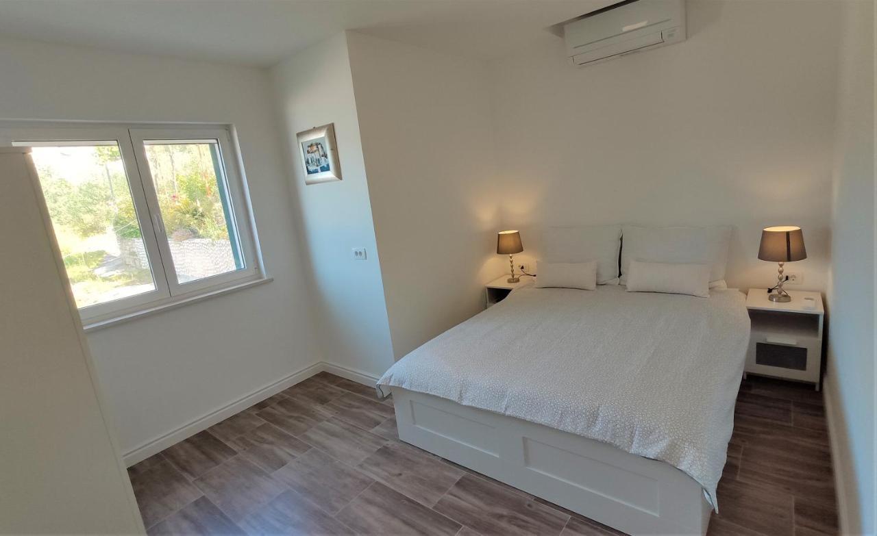 Ferienwohnung Aria Sumartin Exterior foto
